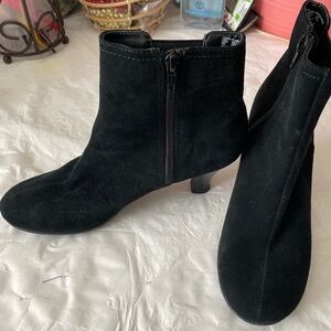 I love Comfort Ankle Boots